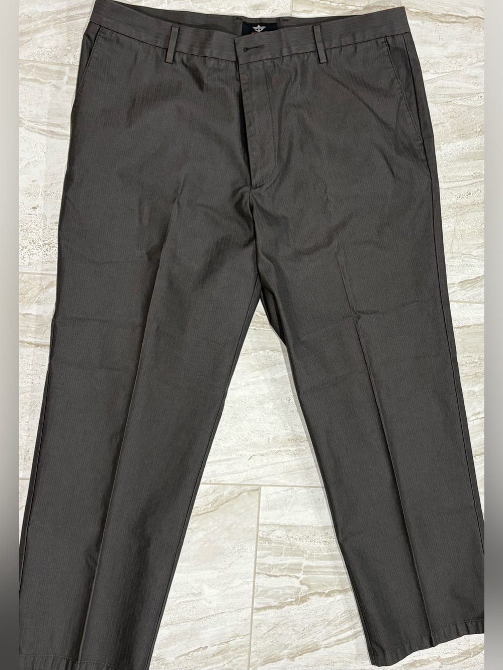 Dockers Men's Dark Gray Chino Pants
